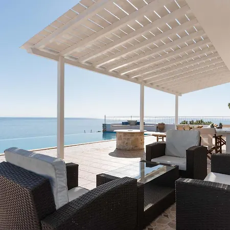 Meganisi Villa *